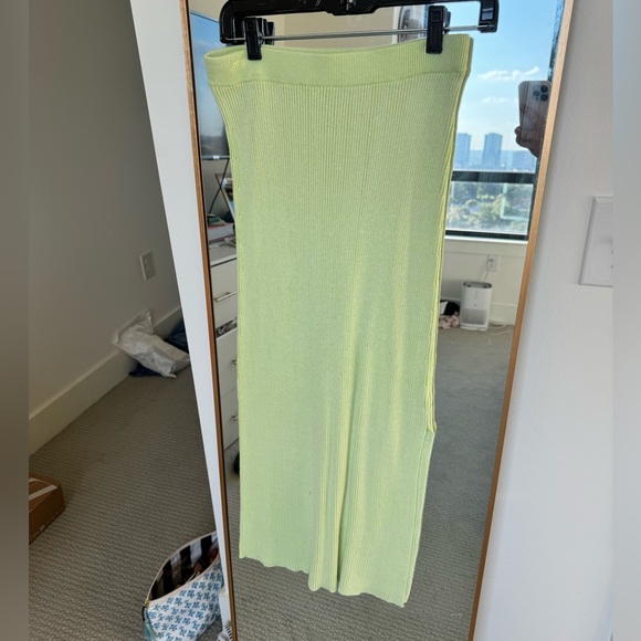 Cud Skirt - Hansel and Gretal Skirt w/ Slit on side